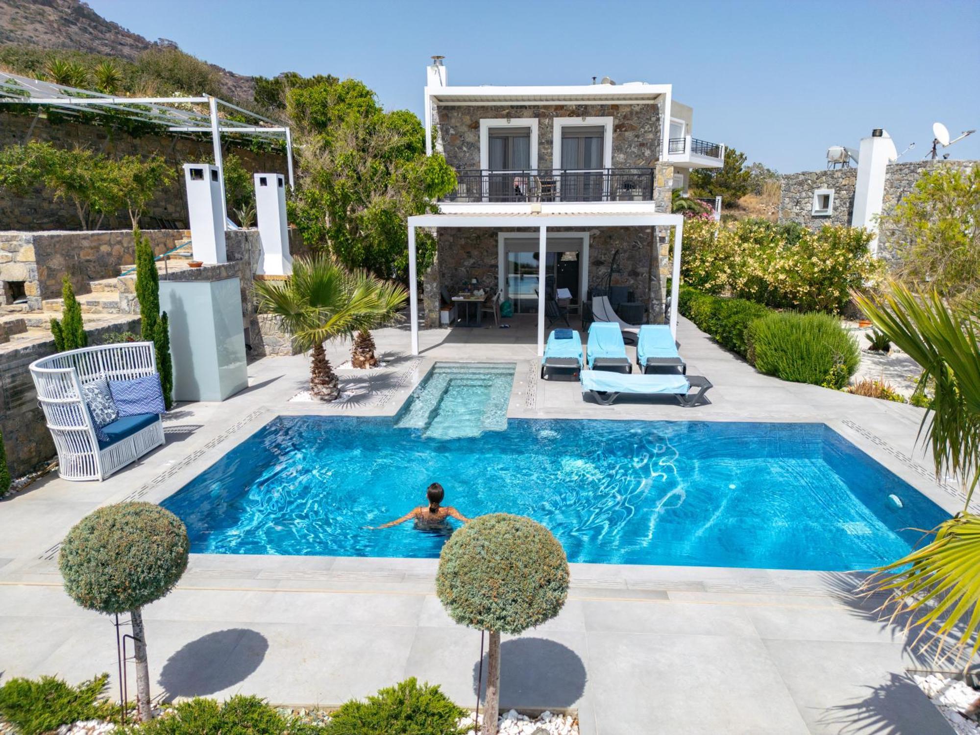 Achlia Beach Villa ภายนอก รูปภาพ